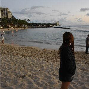 Meet your Posher, Cierra